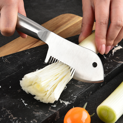 Today's Flash Sale⚡ 50% OFF🔪Stainless Steel Multi-Purpose Julienne Peeler